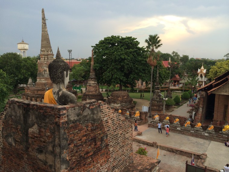 Wat Yai Chai Mongkhon
