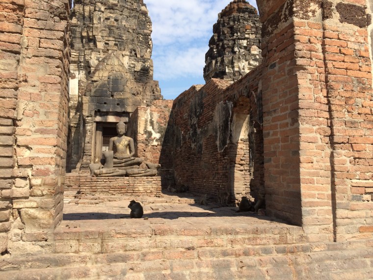 wat phra sri rattana mahathat , lopburi